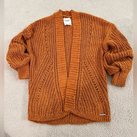 Abercrombie sweater - Picture 3 of 6